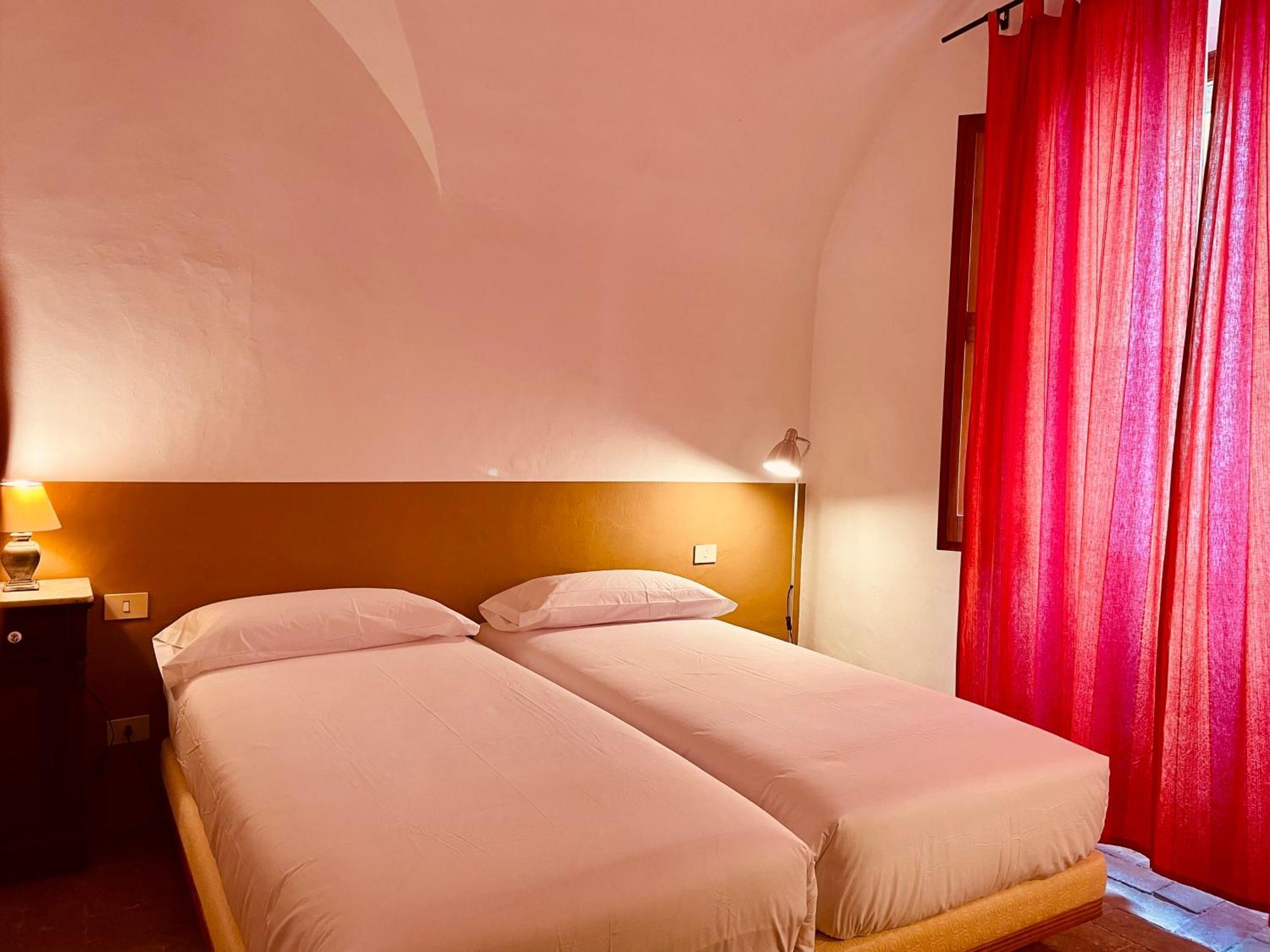 Apartaments Can Gibert Castello  D'Empuries Ngoại thất bức ảnh