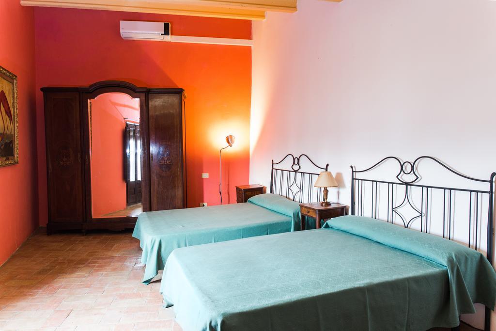 Apartaments Can Gibert Castello  D'Empuries Ngoại thất bức ảnh