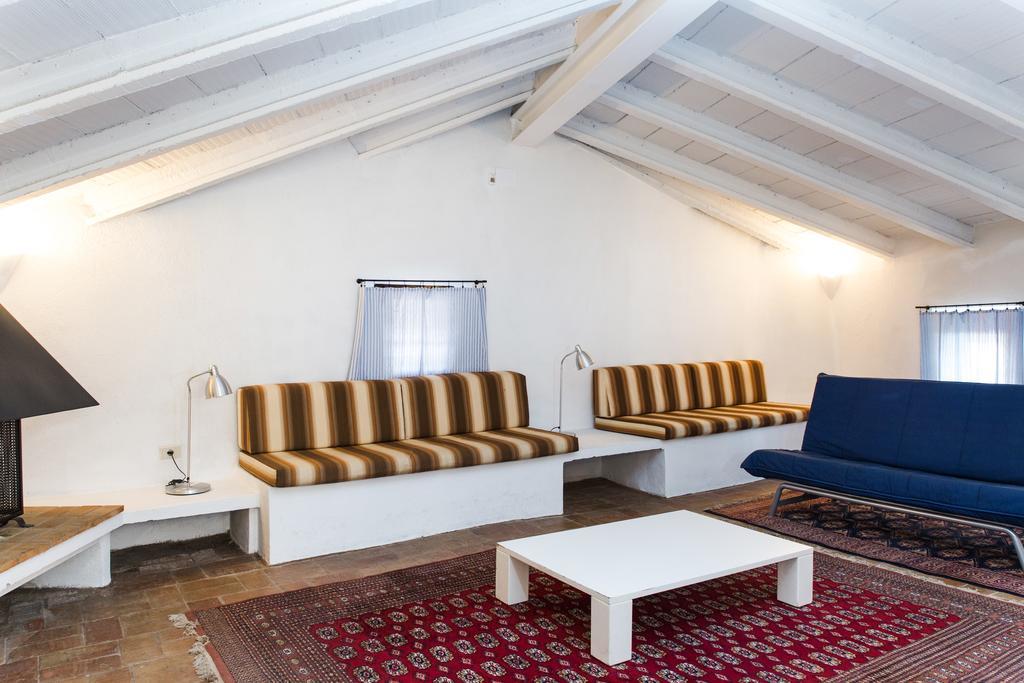 Apartaments Can Gibert Castello  D'Empuries Ngoại thất bức ảnh