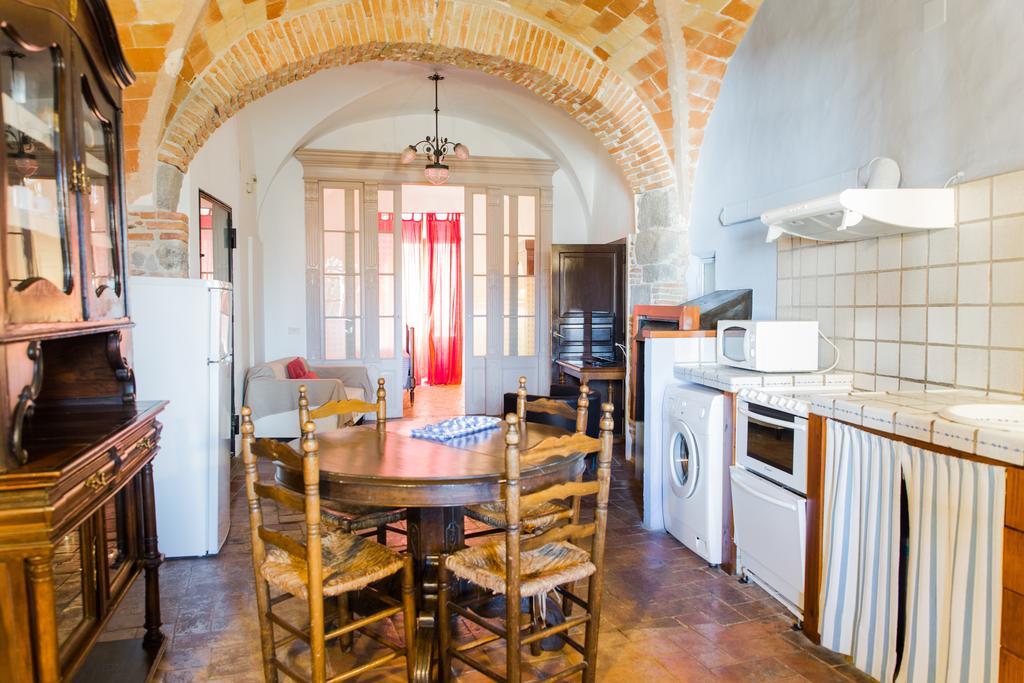 Apartaments Can Gibert Castello  D'Empuries Ngoại thất bức ảnh